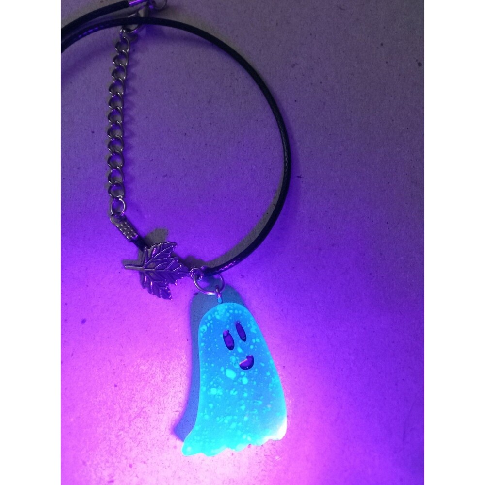 #5 Florescent Ghost Halloween Necklace Synthetic Cord Charm 19" Inc Extender